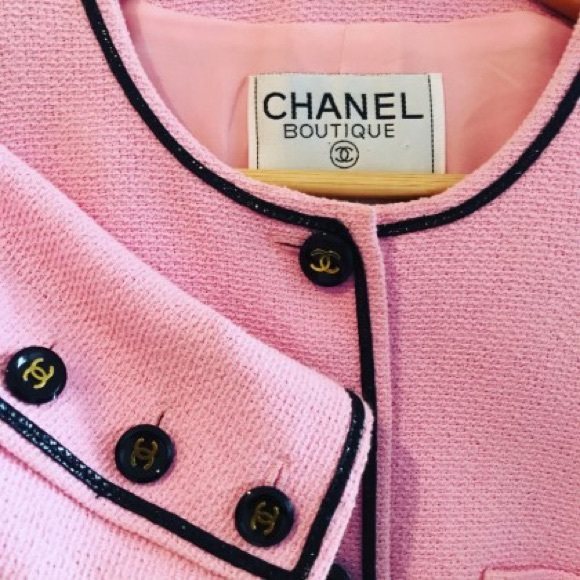 🚫SOLD🚫Chanel Vintage 1995 Pink Cropped Jacket - Picture 3 of 10